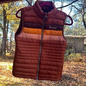 Cotopaxi vest